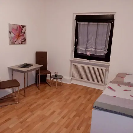 Monteurwohnung Haus 1 Apartament *