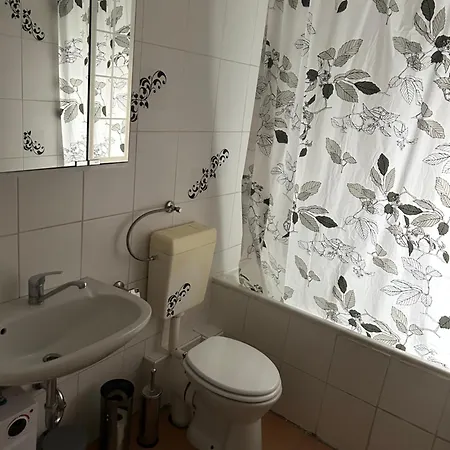 Monteurwohnung Haus 1