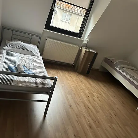 Monteurwohnung Haus 1 *