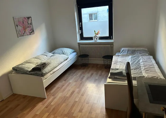 Monteurwohnung Haus 1 *